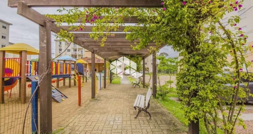 Apartamento SEMIMOBILIADO 3 dormitórios/Quartos. Sacada. Vaga Escriturada