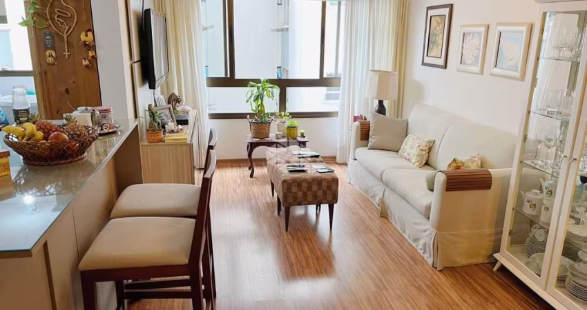 Apartamento 2 quartos, sendo 01 suíte e 1 vaga de garagem  no bairro Santana
