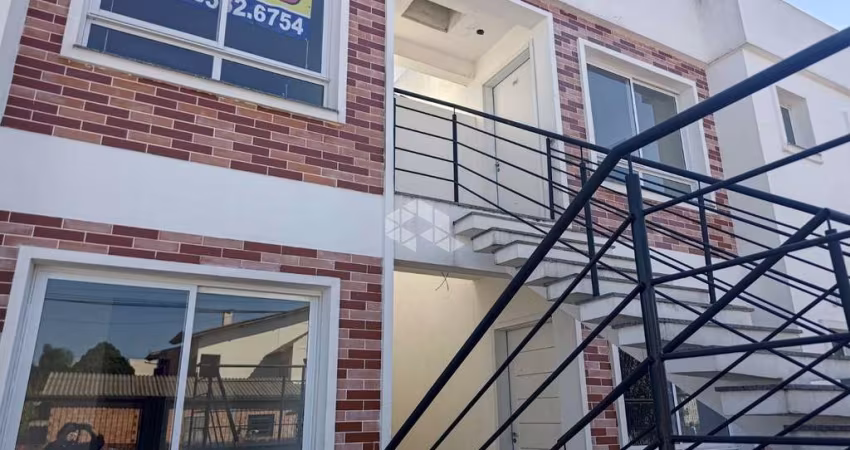 Apartamento novo, aceita pet, pátio,  2 quartos, 1 banheiro, janela grande