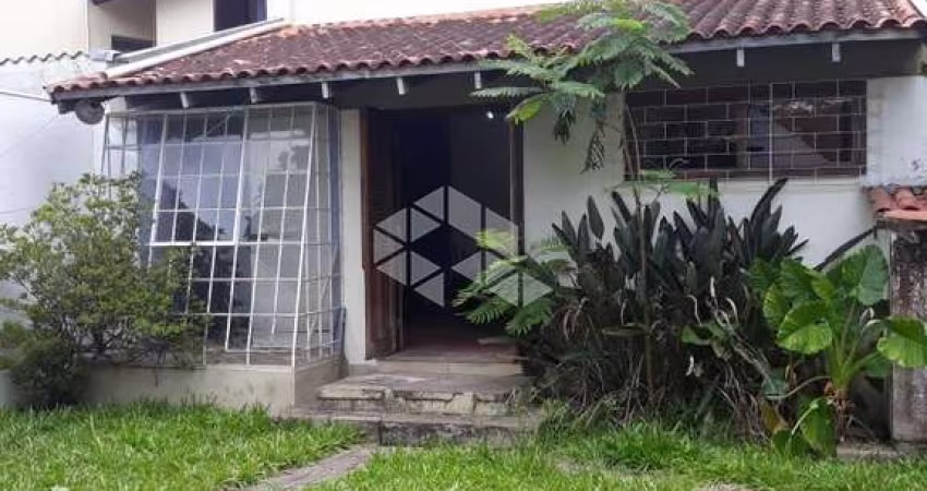 Casa em condomínio 3 dormitórios 4 vagas e pátio - Zona Sul de Poa