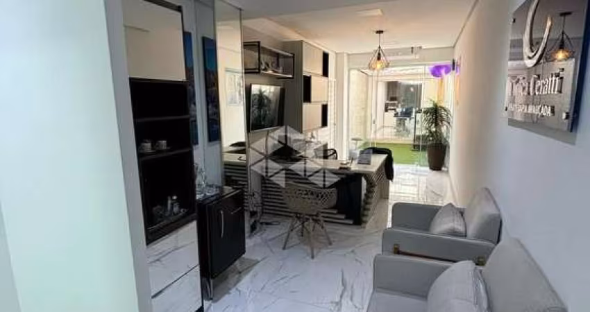 Sala comercial reformada no bairro Moinhos de Vento