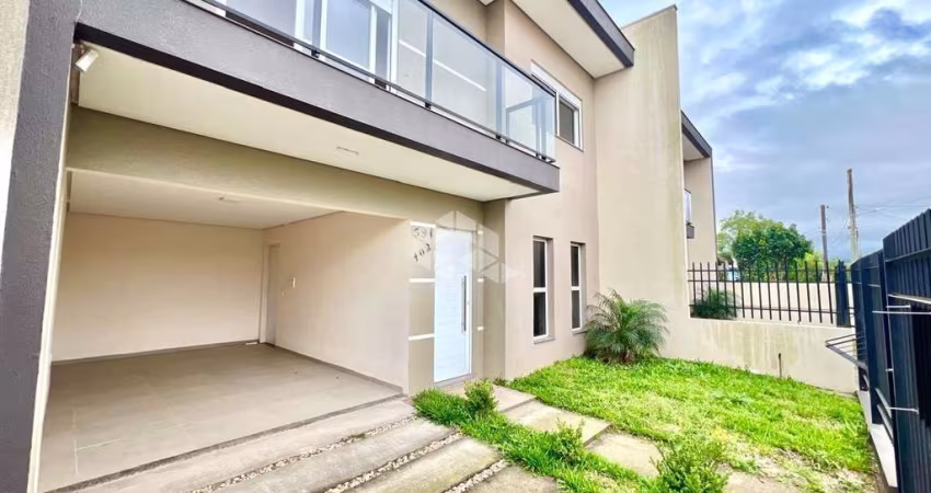 Casa Duplex Nova no Parque Pinheiro Machado - 3 Dormitórios com Suíte e Terraço