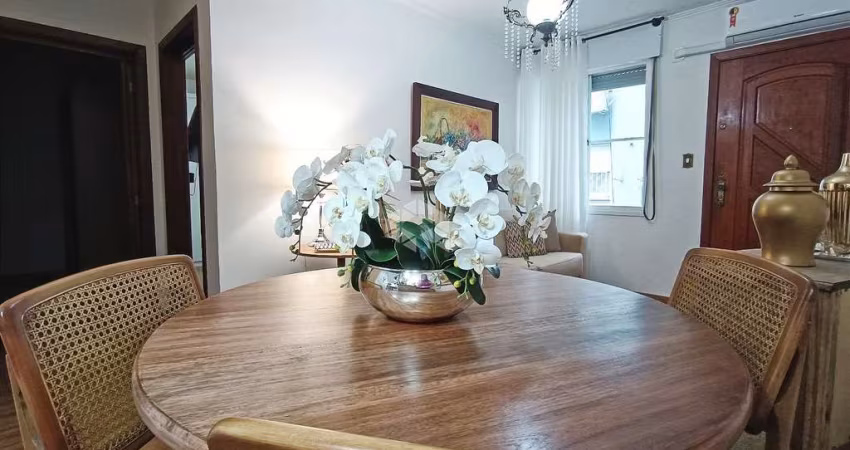 Apartamento  2 dormitórios, 1 vaga de garagem,  no bairro Humaitá em Porto Alegre