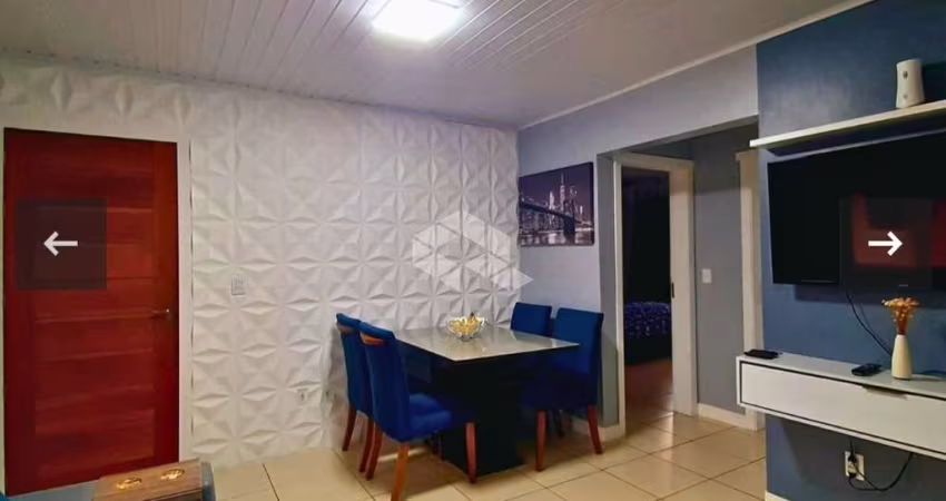 Apartamento 2 dormitórios em condomínio fechado no bairro Olaria