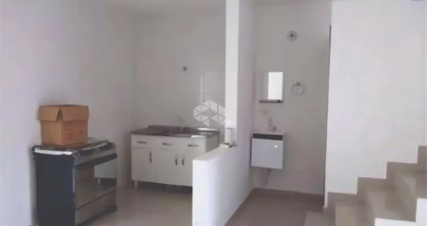 Excelente sobrado no bairro iririú com muito espaço quatro quartos e três banheiros confira!