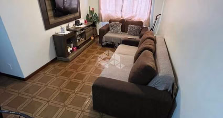 Apartamento à 200 metros do Metrô 57m²  2 quartos, sala ampla, vaga de garagem