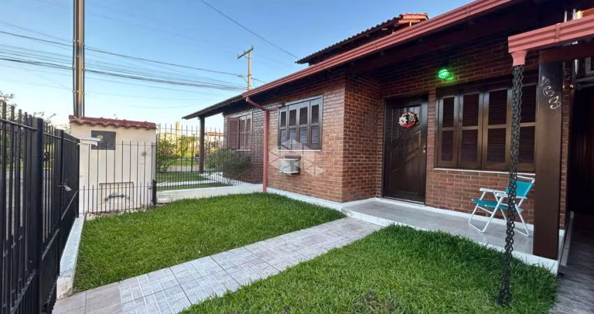 Geminado de 2 dormitórios no bairro Arroio Grande!