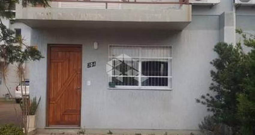 Sobrado  com 02 dormitórios  no Bairro Santa Catarina em Farroupilha