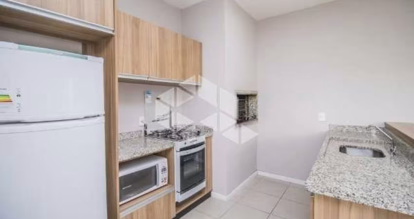 Apartamento semi mobiliado de 02 dormitórios com 50m² privativos com vaga próximo ao Partenon