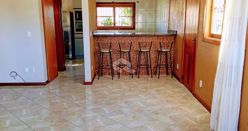 Casa com 2 dormitórios a venda em Canela
