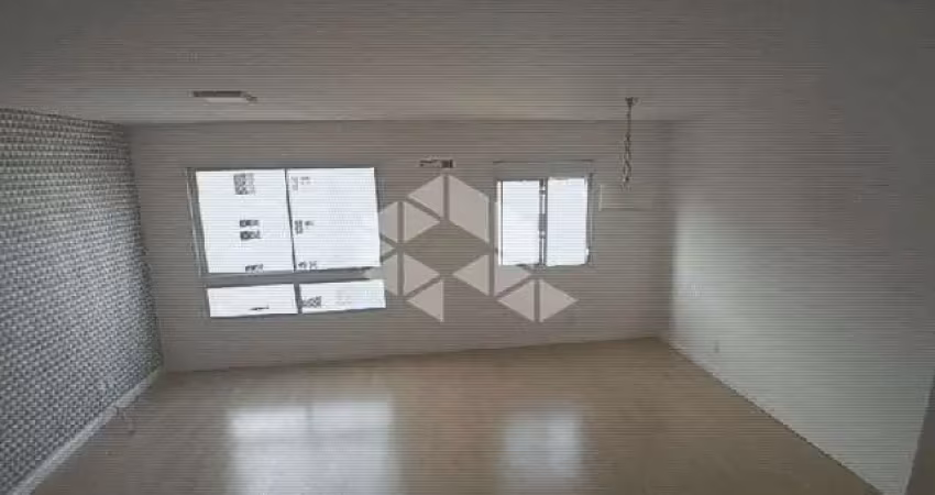 Apartamento semimobiliado 76m², 2 dormitórios,  01 suíte, sala e cozinha integrados e churrasqueira