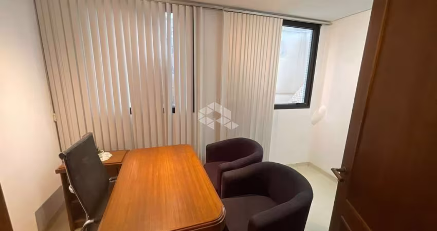 Oportunidade Imperdível: Sala Comercial no Bairro Rio Branco, MOBILIADA