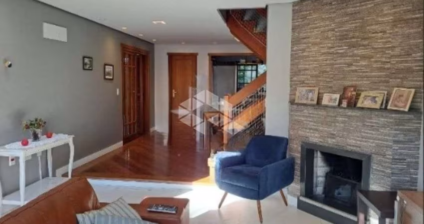 Casa a venda com 03 quartos e, 02 vagas -Condominio Monte Hermon -Bairro Ipanema -Porto Alegre