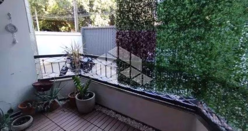VENDE APARTAMENTO 3 DORM 1 SUITE , 1 VAGA .BAIRRO   JARDIM IRAJA -