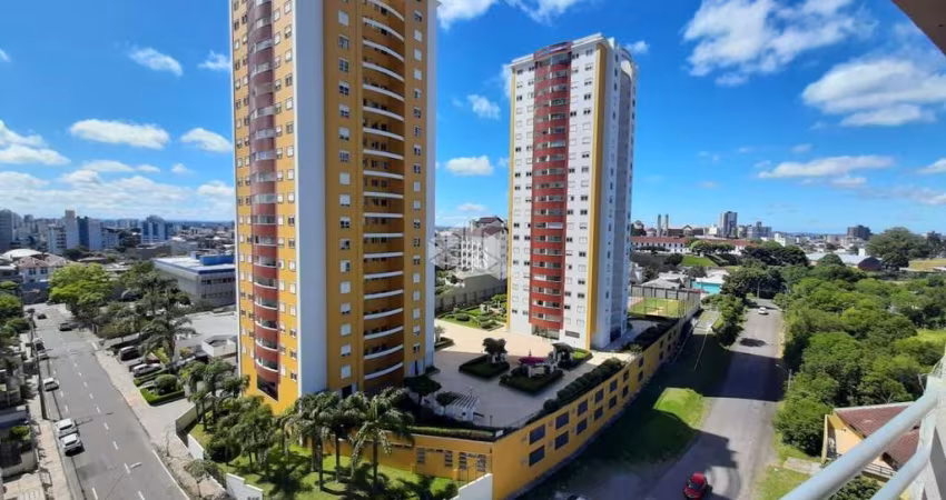 Apartamento semimobiliado em Condomínio club  03 Dormitórios  com  01 suíte no Bairro Rio Branco em Caxias do Sul.