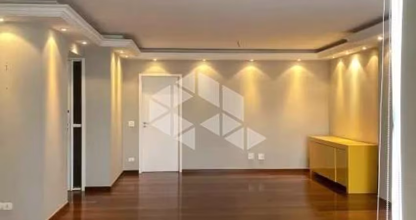 Apartamento à venda em SP, no bairro Real Parque. 4 quartos, 3 suítes 1 closet, 2 salas, 1 terraço, 5 banheiros, 3 vagas, 196 m² de área. Venha confer