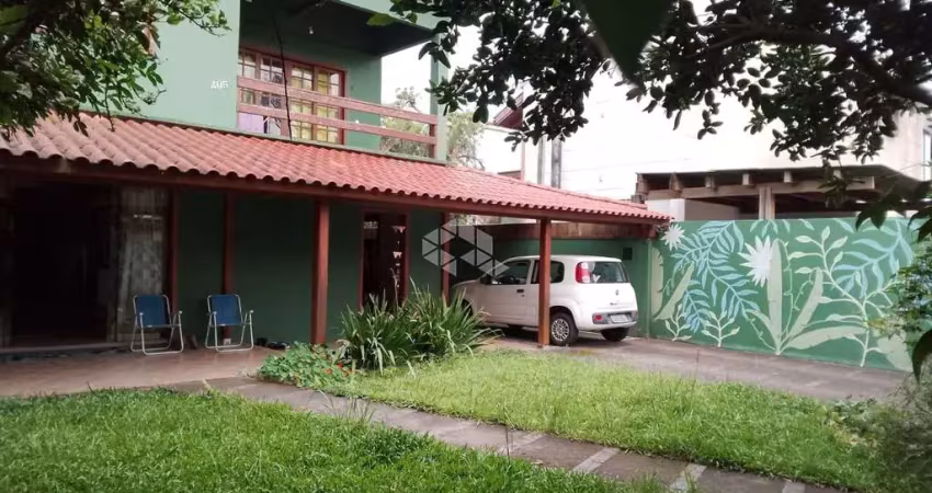Casa dois andares  6 quartos sendo 2 suítes- bairro rio tavares- florianópolis-sc