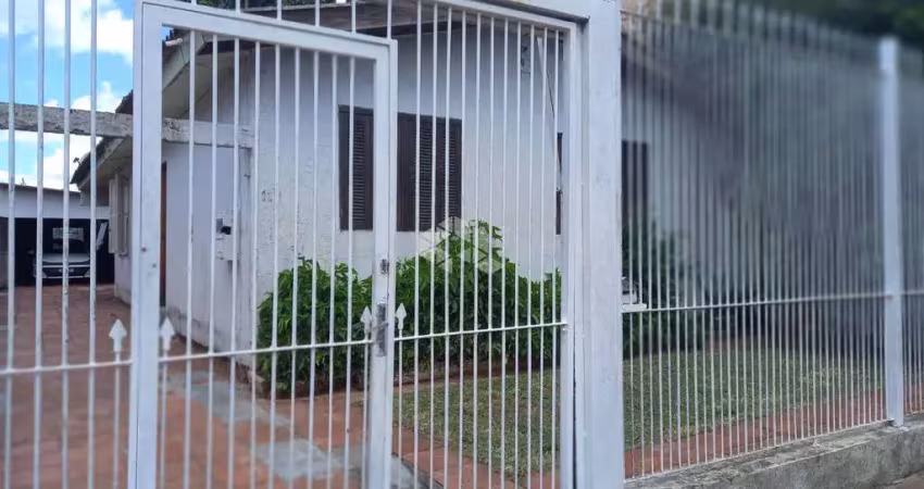 Casa com 3 quartos à venda na Rua Lila Ripoll, 117, Sarandi, Porto Alegre