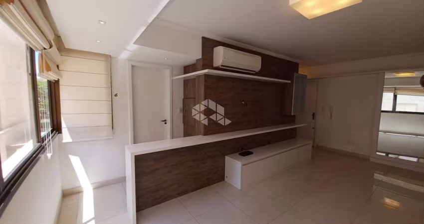 Apartamento de 02 dormitórios sendo 01 suíte, com churrasqueira, no Bairro Higienópolis - Porto Alegre/RS