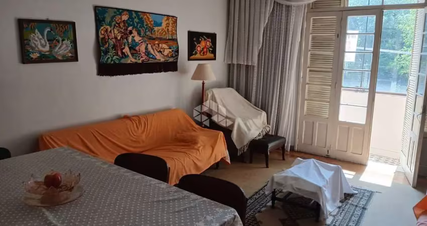 Apartamento à venda na rua ramiro barcelos, área privativa de 73 m2, com peças amplas, 2 dormitórios/quartos bairro rio branco