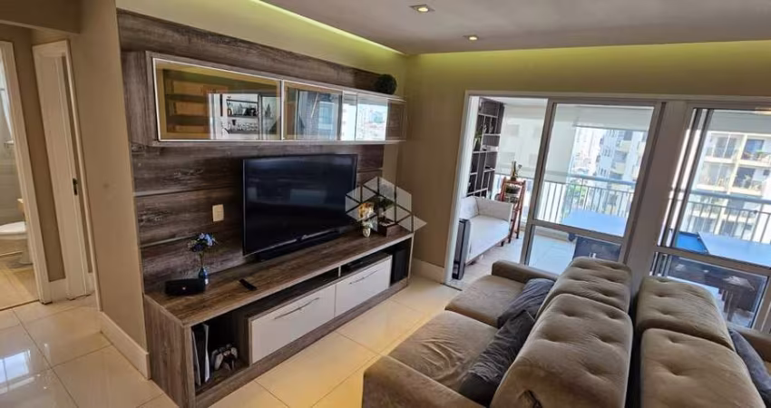 Apartamento á venda  de 118, com 2 dormitórios  sendo 1 suíte   3 banheiros e 2 vagas localizado na chácara inglesa