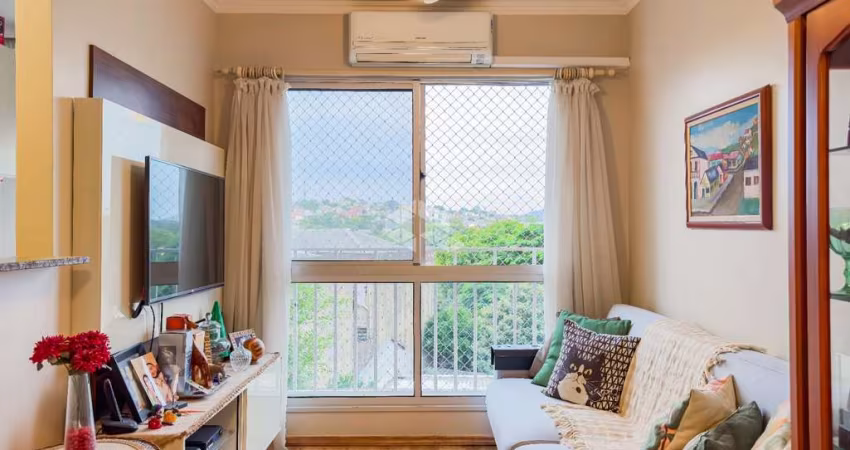 Apartamento à venda com 02 dormitórios / quartos e vaga escriturada na rua Dom Vital no bairro Glória em Porto Alegre / RS.
