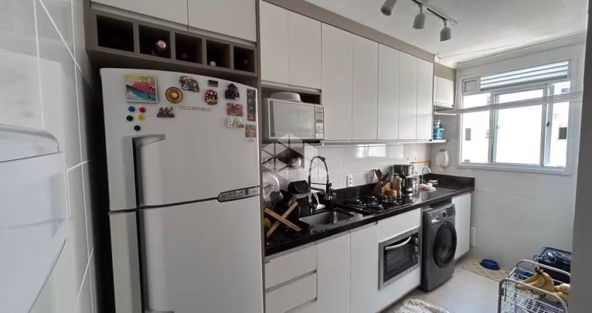Apartamento 2 dormitórios,semimobiliado,sacada,churrasqueira,vaga,piscina,salão de festas,quiosque,portaria,bairro Vila Rosa,NH