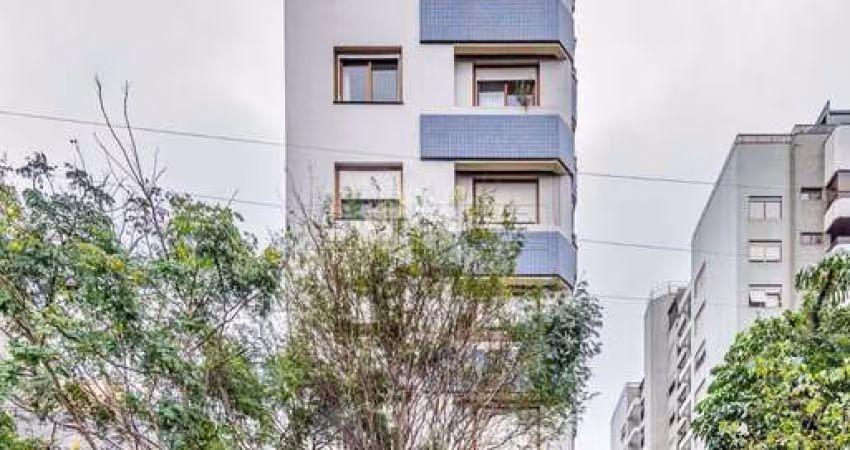 Apartamento à venda; 2 dormitórios; 1 vaga (para 2 carros); no bairro Bela Vista, em Porto Alegres, RS.