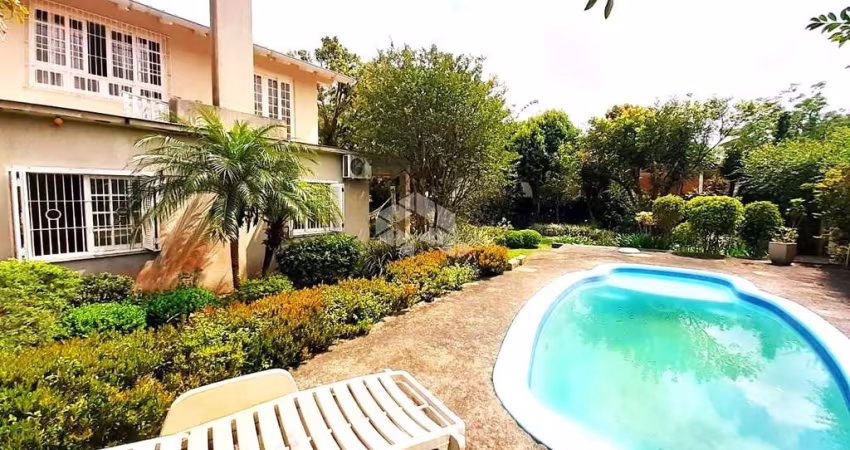 Excelente casa térrea próxima a praia