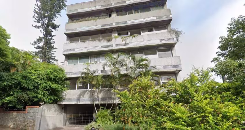 Amplo conjunto comercial com 78 m2 privativos, a venda no bairro petrópolis.