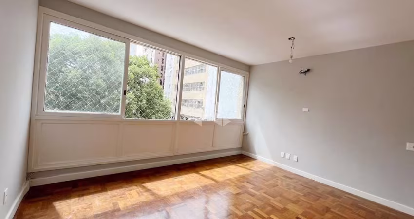 Apartamento 03 quartos e 1 vaga no bairro Moinhos de Vento