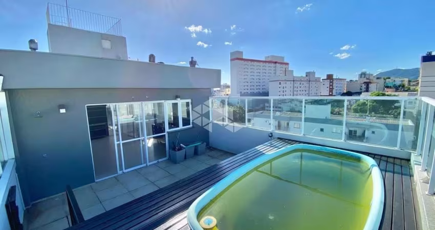 Cobertura duplex com piscina á venda no bairro Fátima