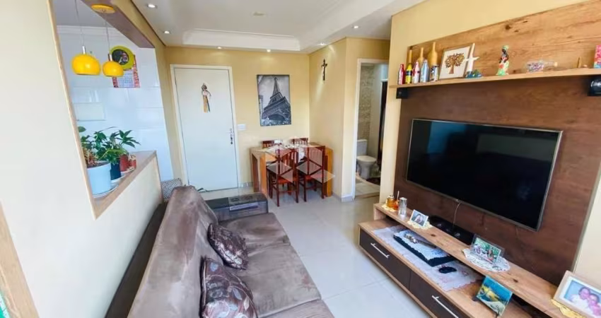 Apartamento à venda em São Paulo, no bairro Jardim Umarizal. Com 2 quartos, 1 sala, 2 banheiros, 1 vaga de garagem e 44m² de área. Lazer. Imperdível!