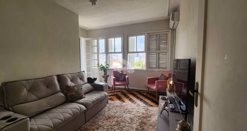 Apartamento com 2 quartos no bairro Azenha