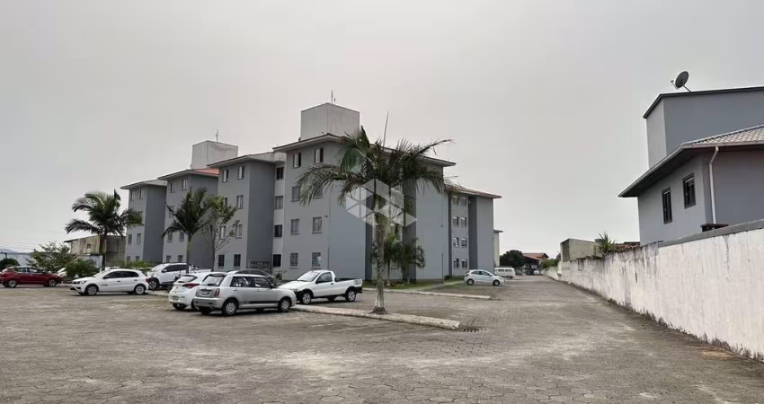 Apartamento com 2 quartos/dormitórios no bairro Praia João Rosa, em Biguaçu- SC