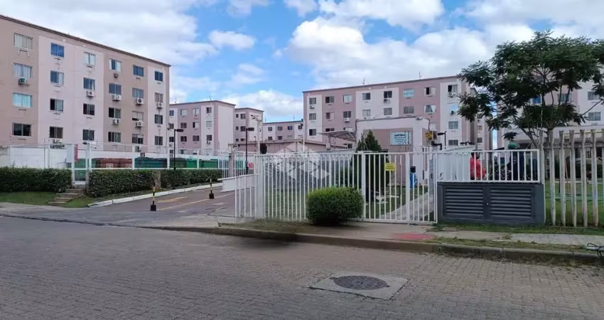 Apartamento térreo com 2 dormitórios e vaga - hípica