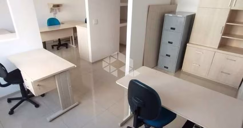 Sala à venda com 44 m², 1 vaga  no Bairro Praia de Belas, Porto Alegre  RS.