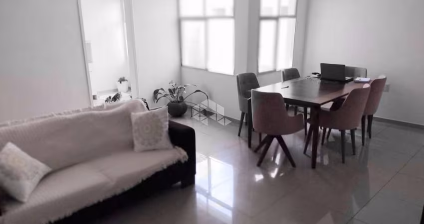 Excelente apartamento de 2 dormitórios com churrasqueira e garagem