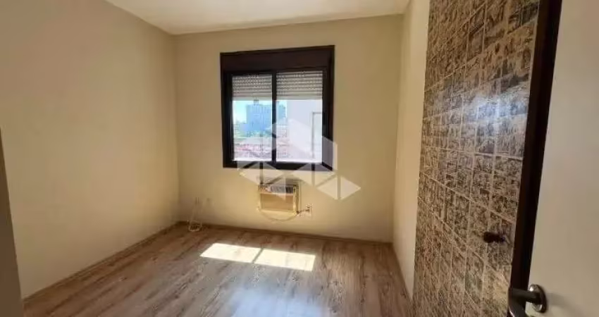 Apartamento com 2 quartos e 64m² à venda em cidade baixa