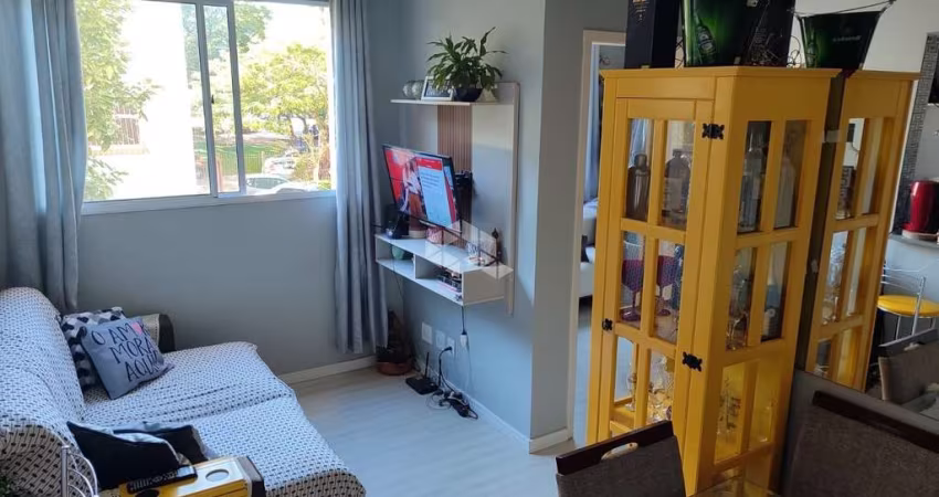 Apartamento à Venda no Porto Pacífico - 2 Dormitórios, semi mobiliado, sol da manhã!