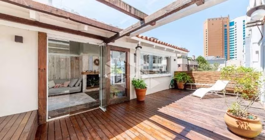 APARTAMENTO GARDEN COM 145.5M², 2 DORM, MOINHOS DE VENTO