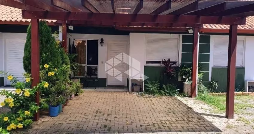 Casa em Condomínio 2 quartos, 2 vagas  Olaria Canoas
