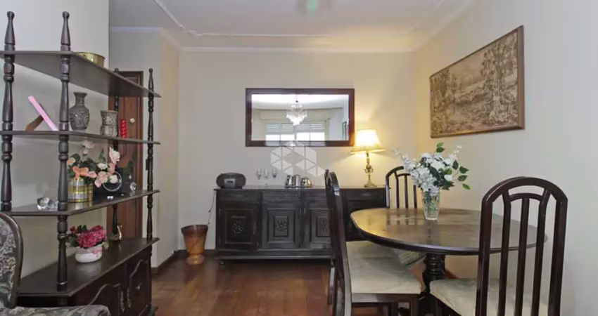 Apartamento com 2 dormitórios  e 1 vaga no bairro petrópolis