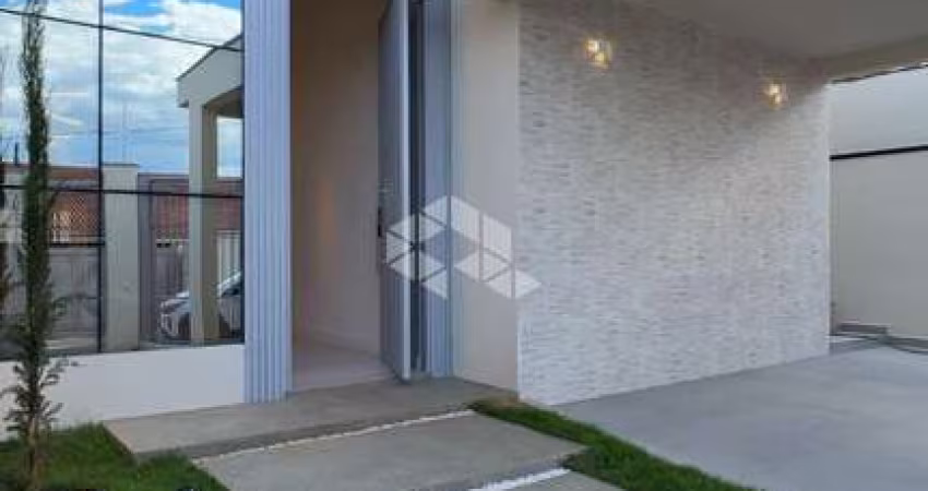 Linda casa de alto padrão, 440m² terreno, 200m² construídos, 3 suítes para vender por R$ 1.900.000,00!