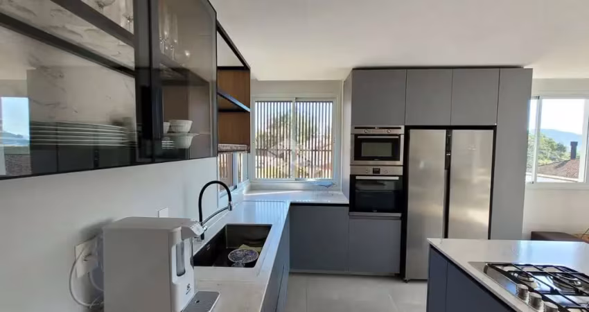 Apartamento duplex com duas suítes semimobiliado à venda no bairro joão paulo, florianópolis