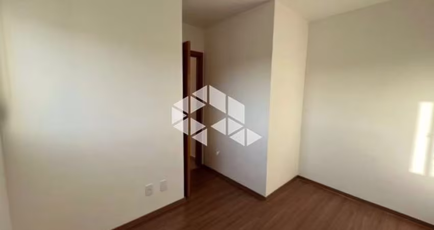 Apartamento novo de 2 quartos, sacada e vaga no Morro Santana