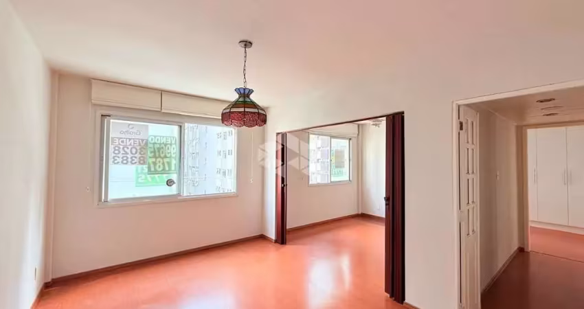 Apartamento 2 dormitórios mais dependência no centro de florianópolis sc