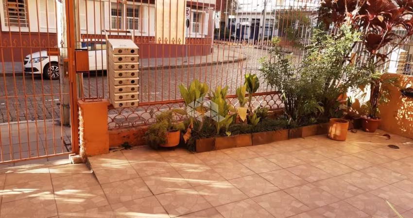 Apartamento  com 2 dormitórios,Térreo no Bairro Santana