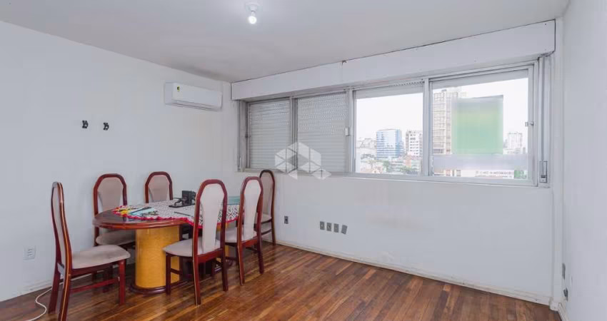 Apartamento com três quartos, vaga e linda vista, no bairro Auxiliadora