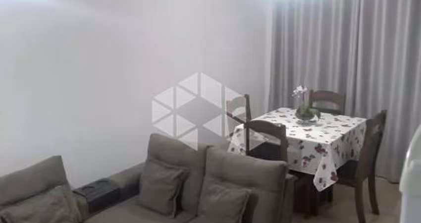 Apartamento com 2 quartos e 45 m² para vender por R$282.000 no bairro alto, em Curitiba-PR.